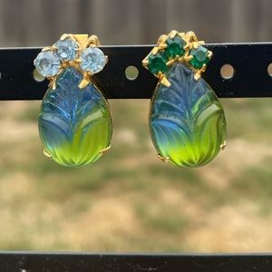 Vintage snap on earrings